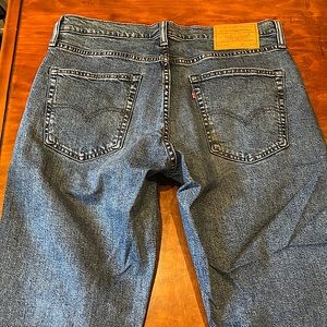 NEVER WORN Levi’s 514 Men’s Straight Fit Jeans - Stonewashed - Medium Wash